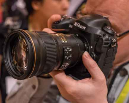 Nikon AF-S 300mm f/4E PF ED VR on D4S