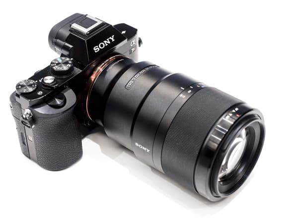 Sony FE 90mm Macro f/2.8 G lenses
