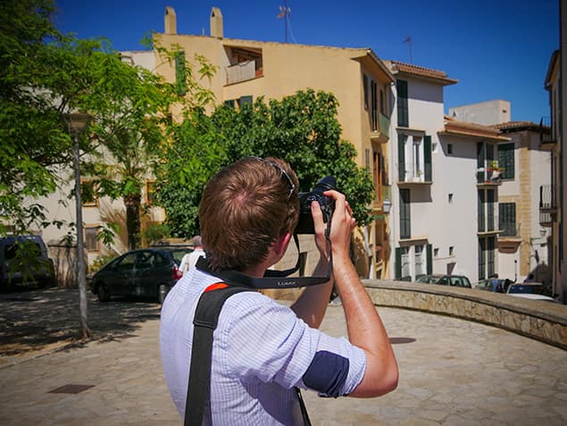 Shooting in the city streets of Palma de Mallorca with the new Panasonic Lumix G7