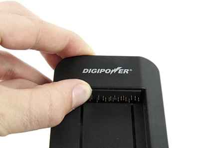 DigiPower Smart Battery Charger