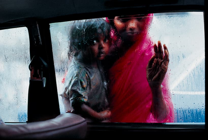 Steve McCurry Bombay India 1996