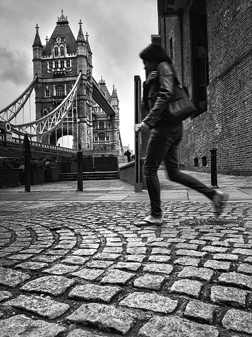 tower bridge black and white photography exercises