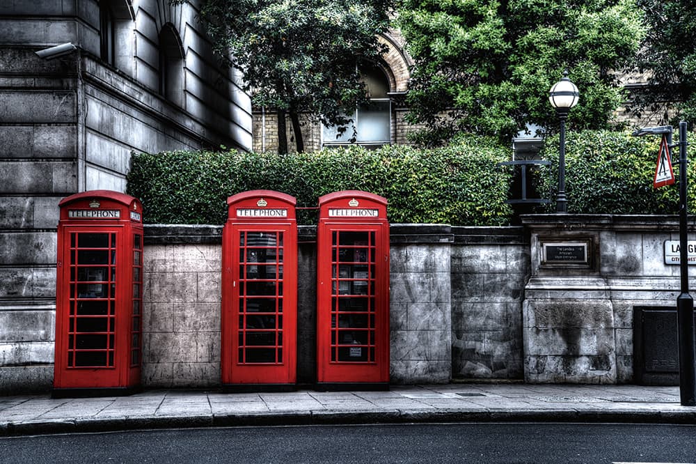 HDR stone and reflective surfaces