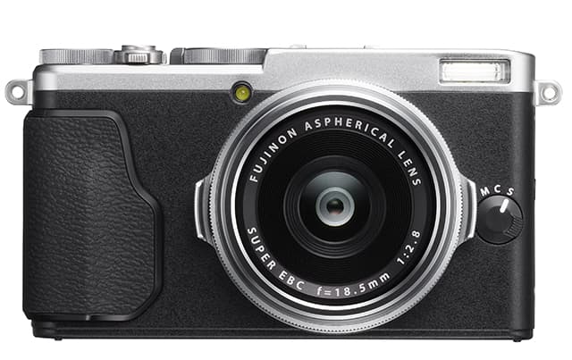 Fuji reveals X70 as smallest and lightest APS-C X-series model