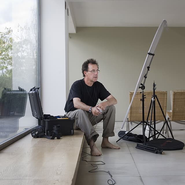 GB. England. Peter MARLOW. Self Portrait at his home in Gee Street London. For 'Strategies Magazine' in Paris, who commissioned him to photograph eighteen Communications Directors of Major International companies. 2008