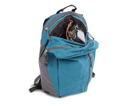 Tamrac Hoodoo 18 backpack