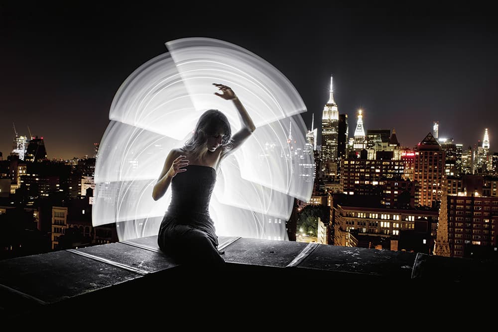 light-painting-in-nyc-Eric-Pare