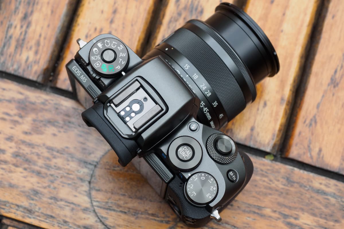 Canon EOS M5 top controls