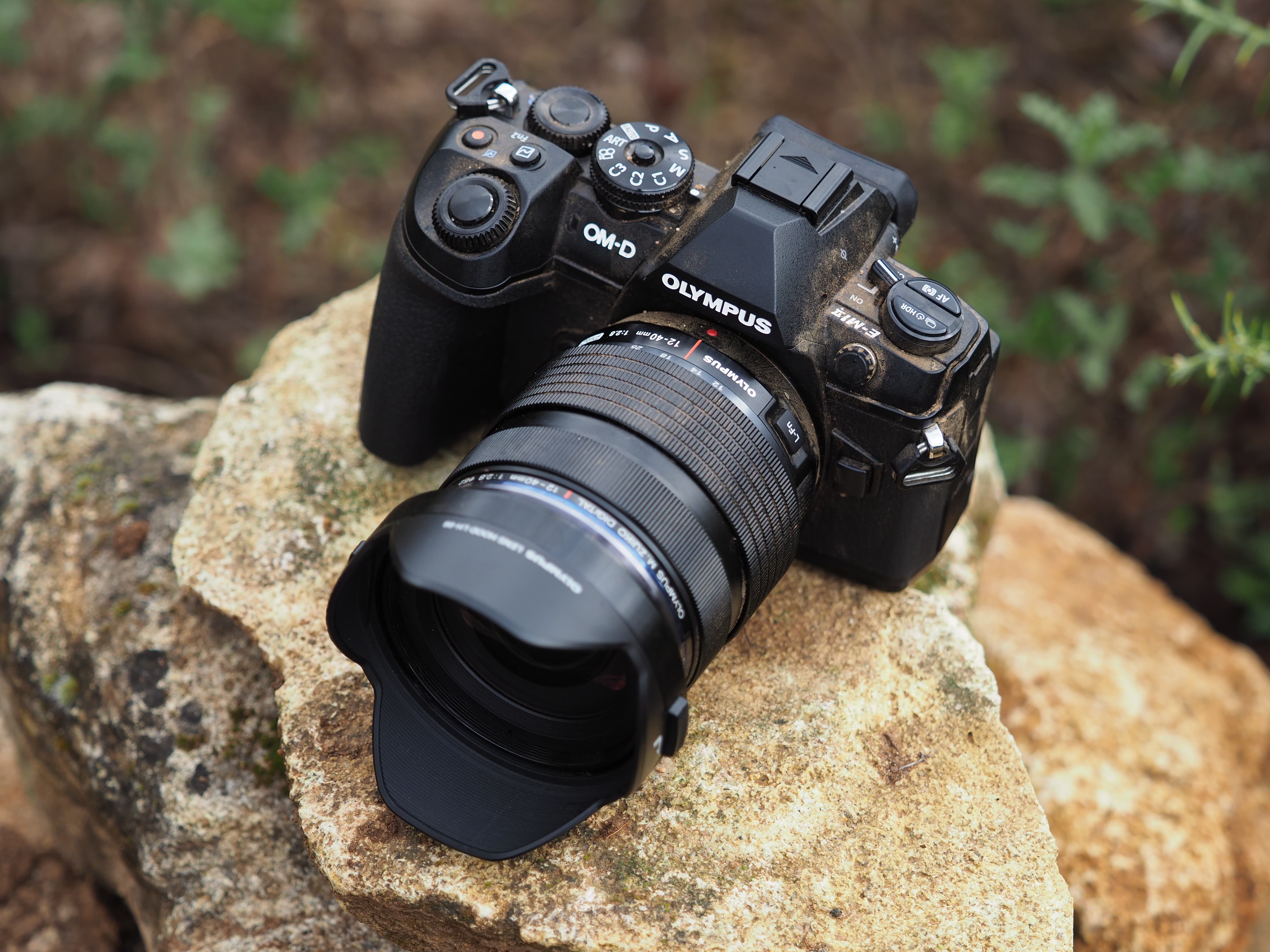 OLYMPUS om-d em-1ぷちぷちに包装して発送します