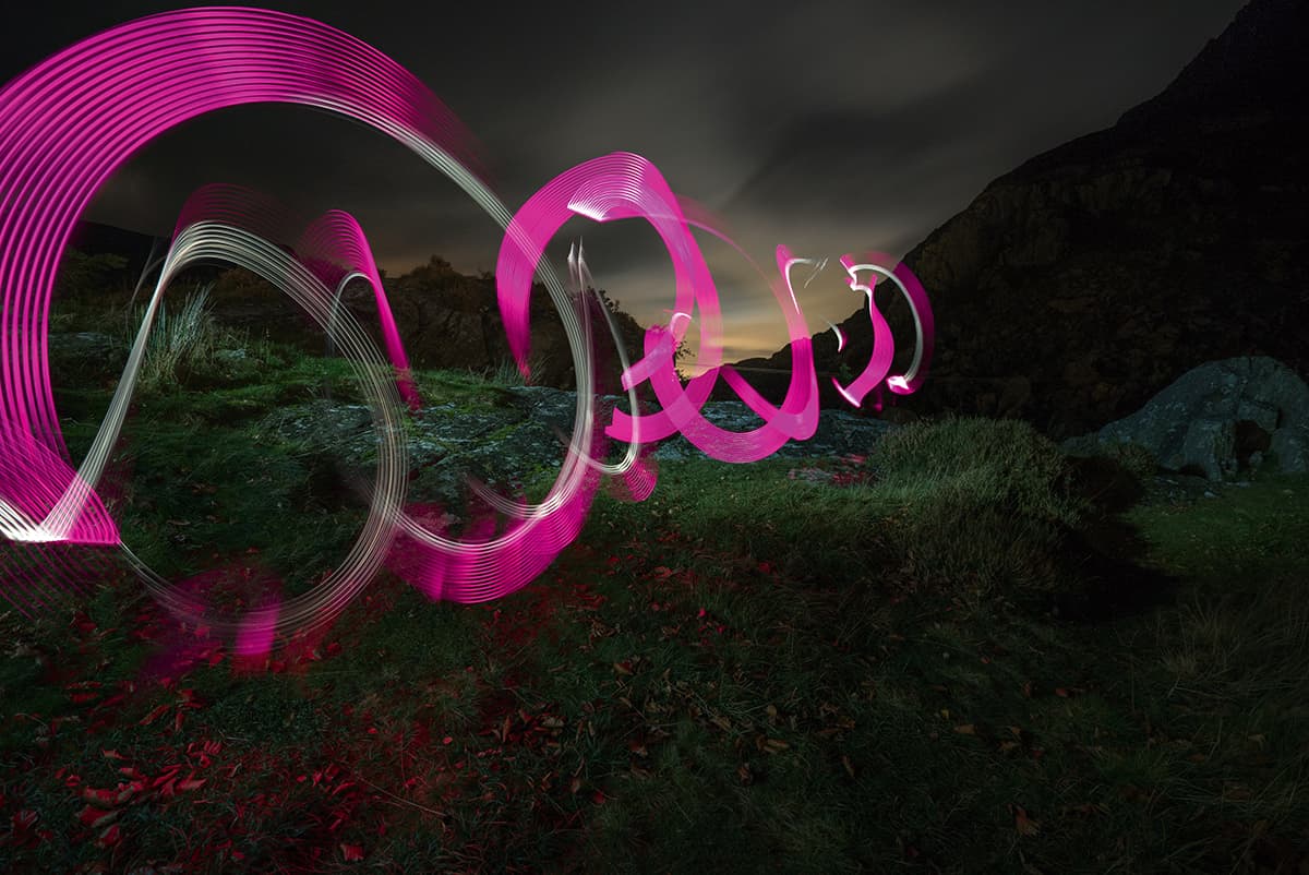 Light painting: ideas and advice from the experts - Amateur