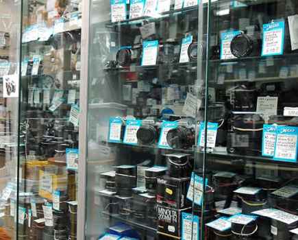 Buying pre-owned camera equipment