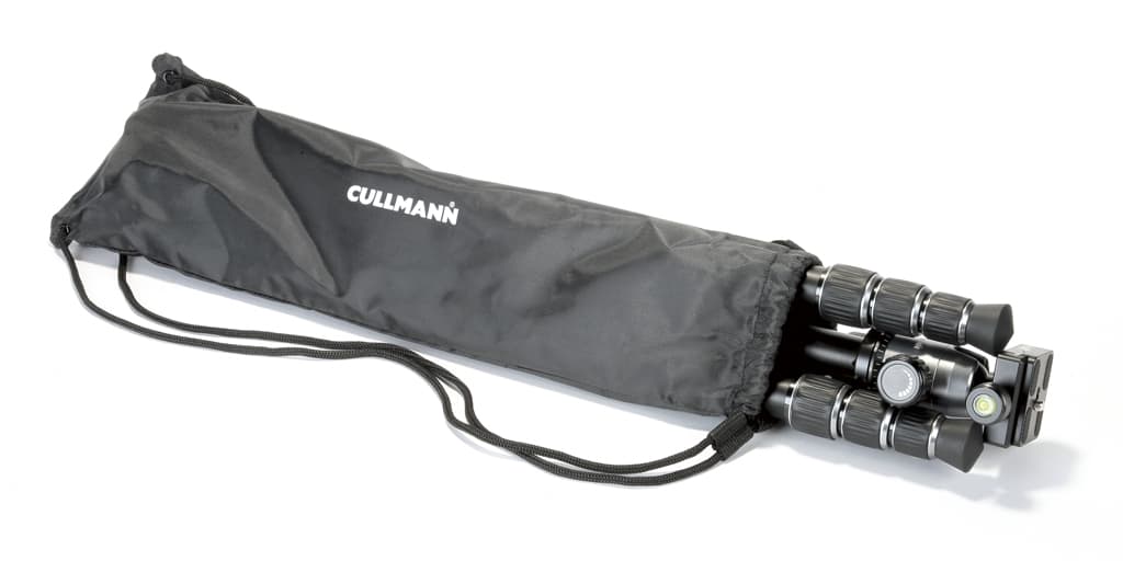 Cullmann Mundo 525M in bag