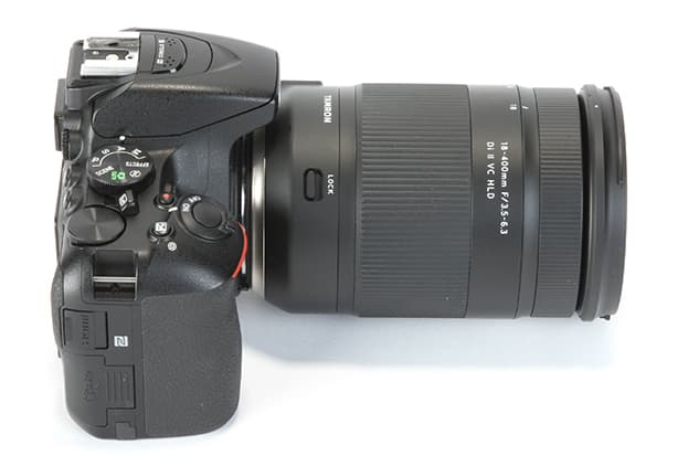 Tamron 18-400mm on Nikon D5600 side view
