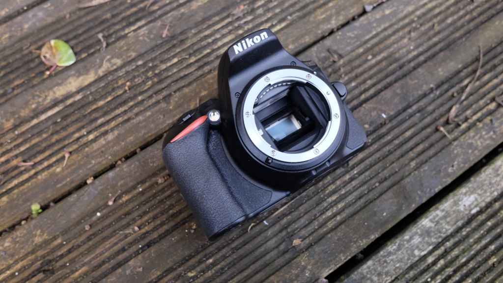 Nikon d5600 without lens