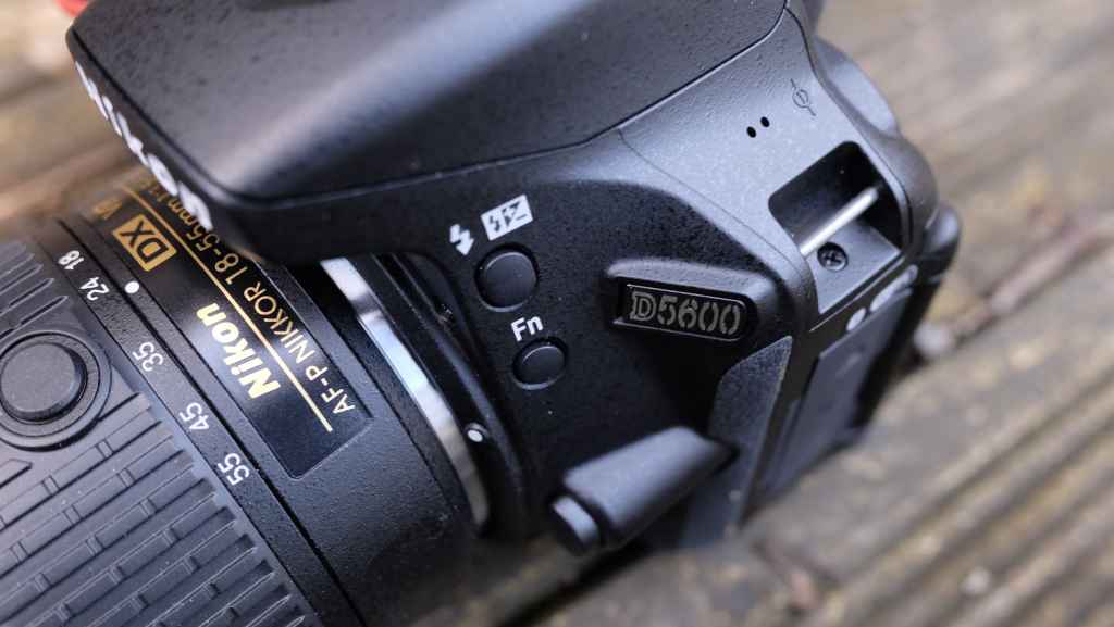 Nikon D5600 DSLR Camera w/ AF-P 18-55mm VR Lens 1576