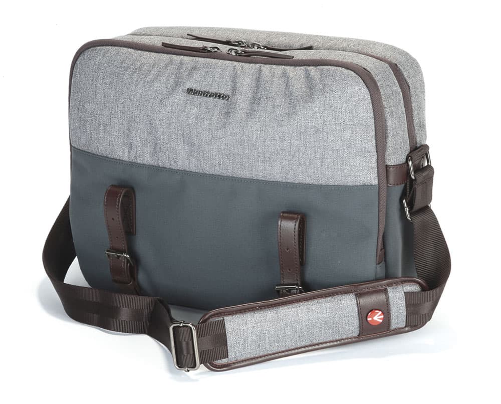 A review of the versatile Manfrotto Windsor Reporter shoulder bag ...