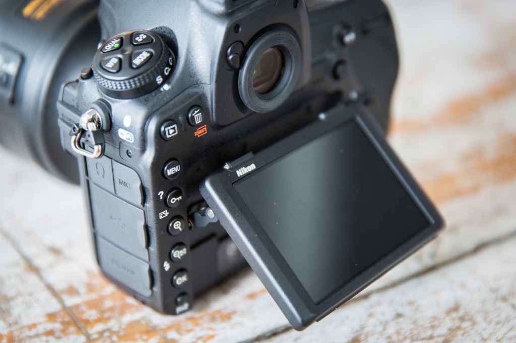 Nikon D850