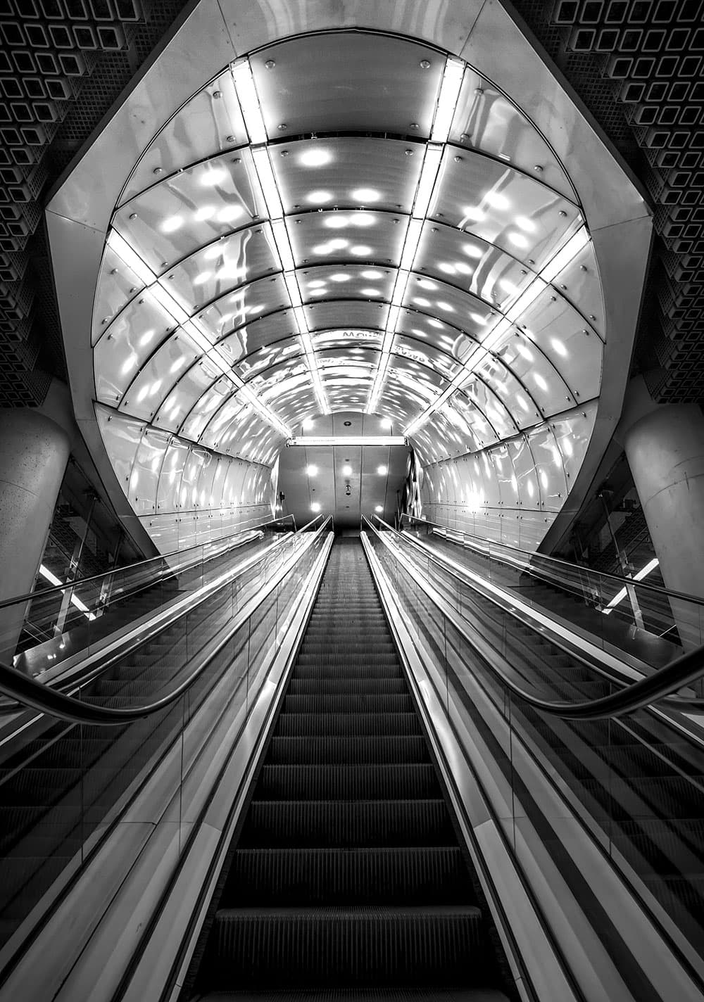 Underground in Warsaw - Tony Sellen