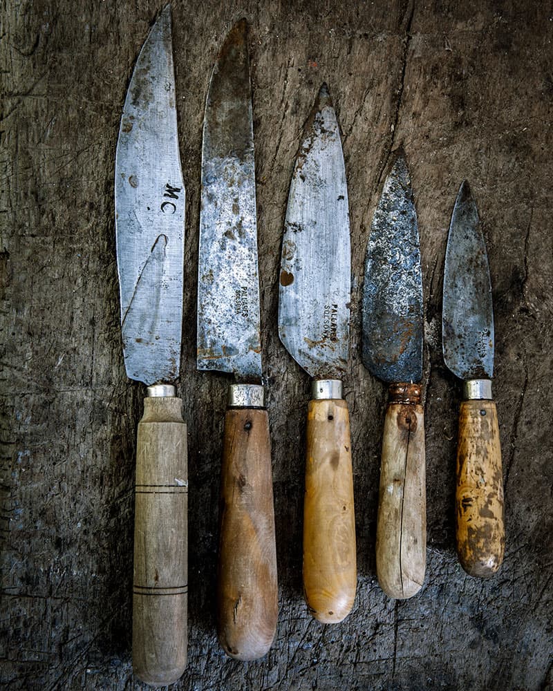 set of knives