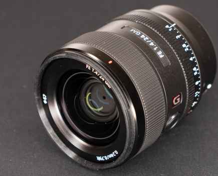 Sony FE 24mm f/1.4 GM