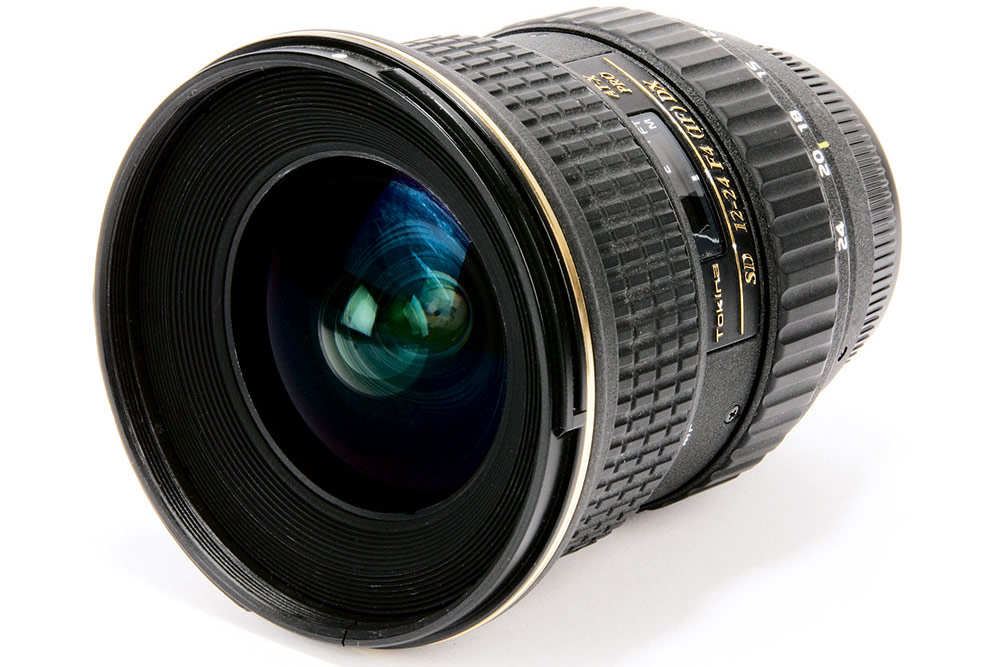 Tokina SD 12-24mm f/4 (IF) DX AT-X Pro