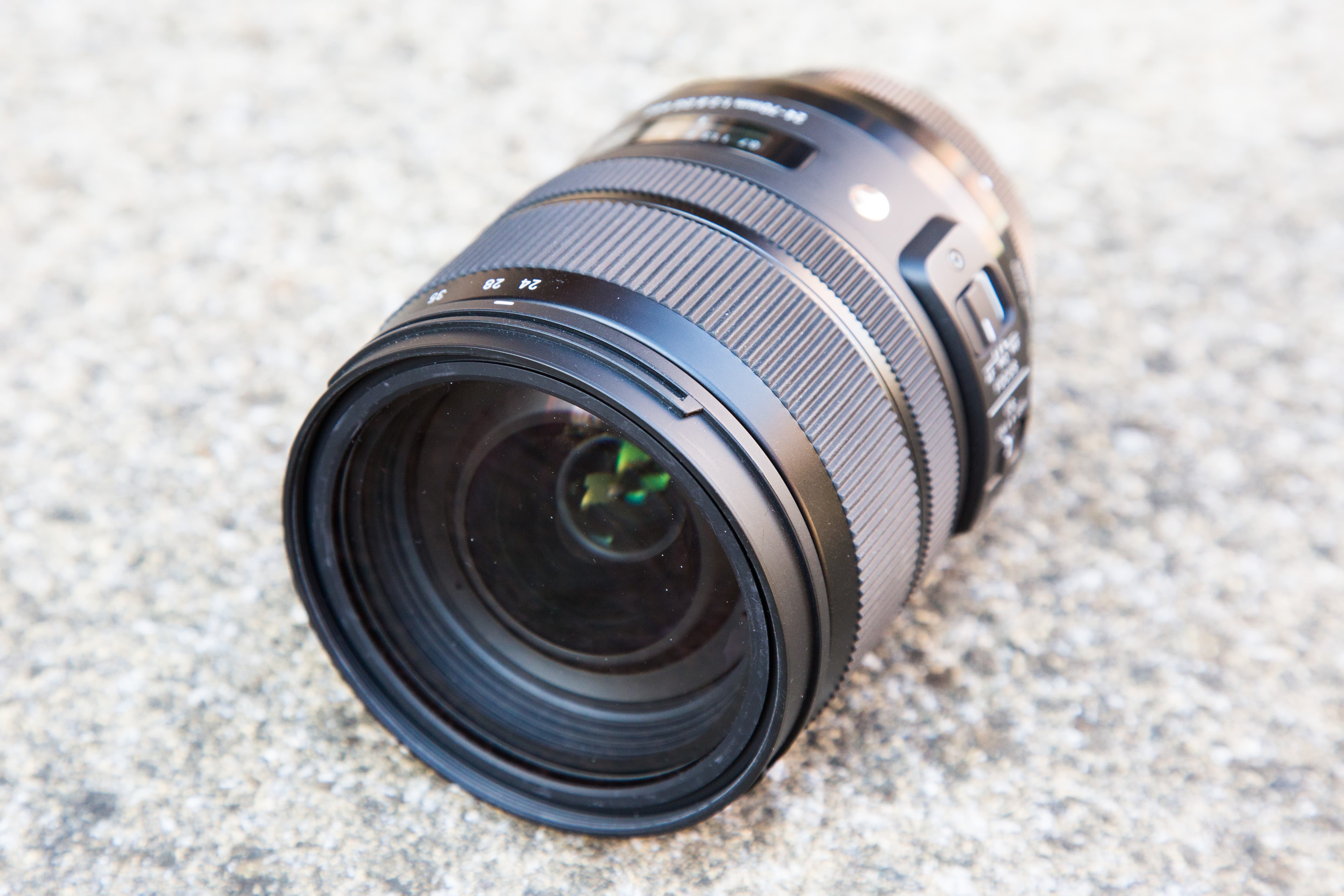 Sigma 24-70mm f2.8 DG DN Art Lens Review L Mount - Finding Range