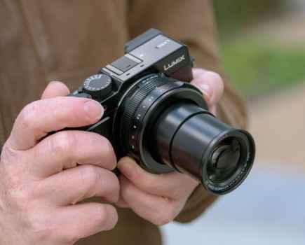 Lumix LX100 II