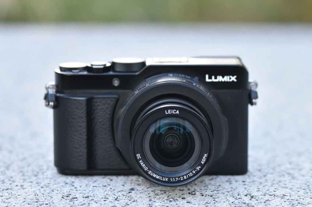 Lumix LX100 II front