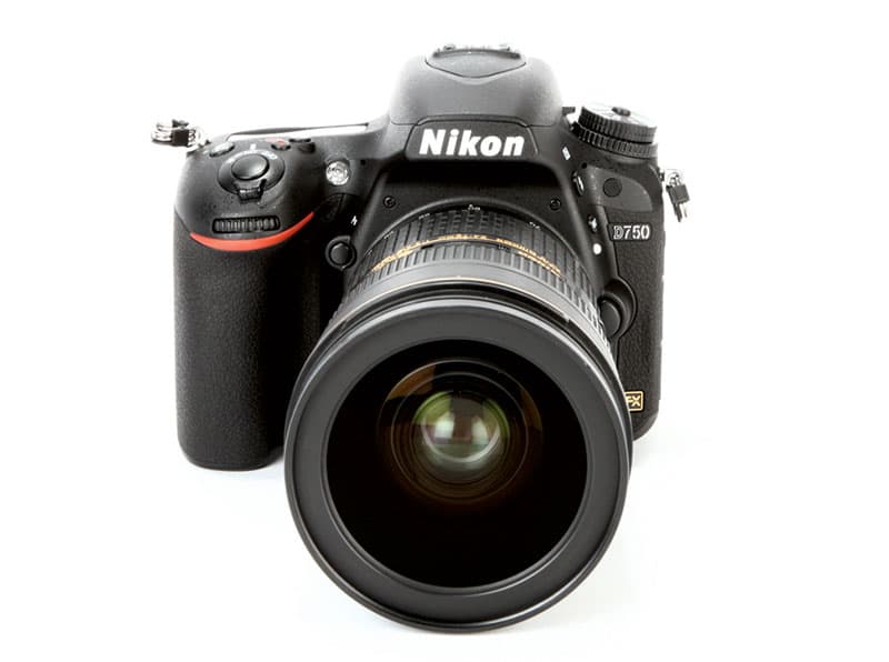 Nikon D7500