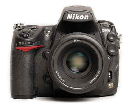 Nikon D700 front