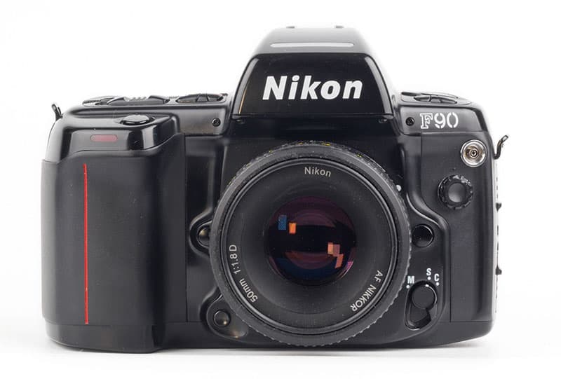 Nikon F90