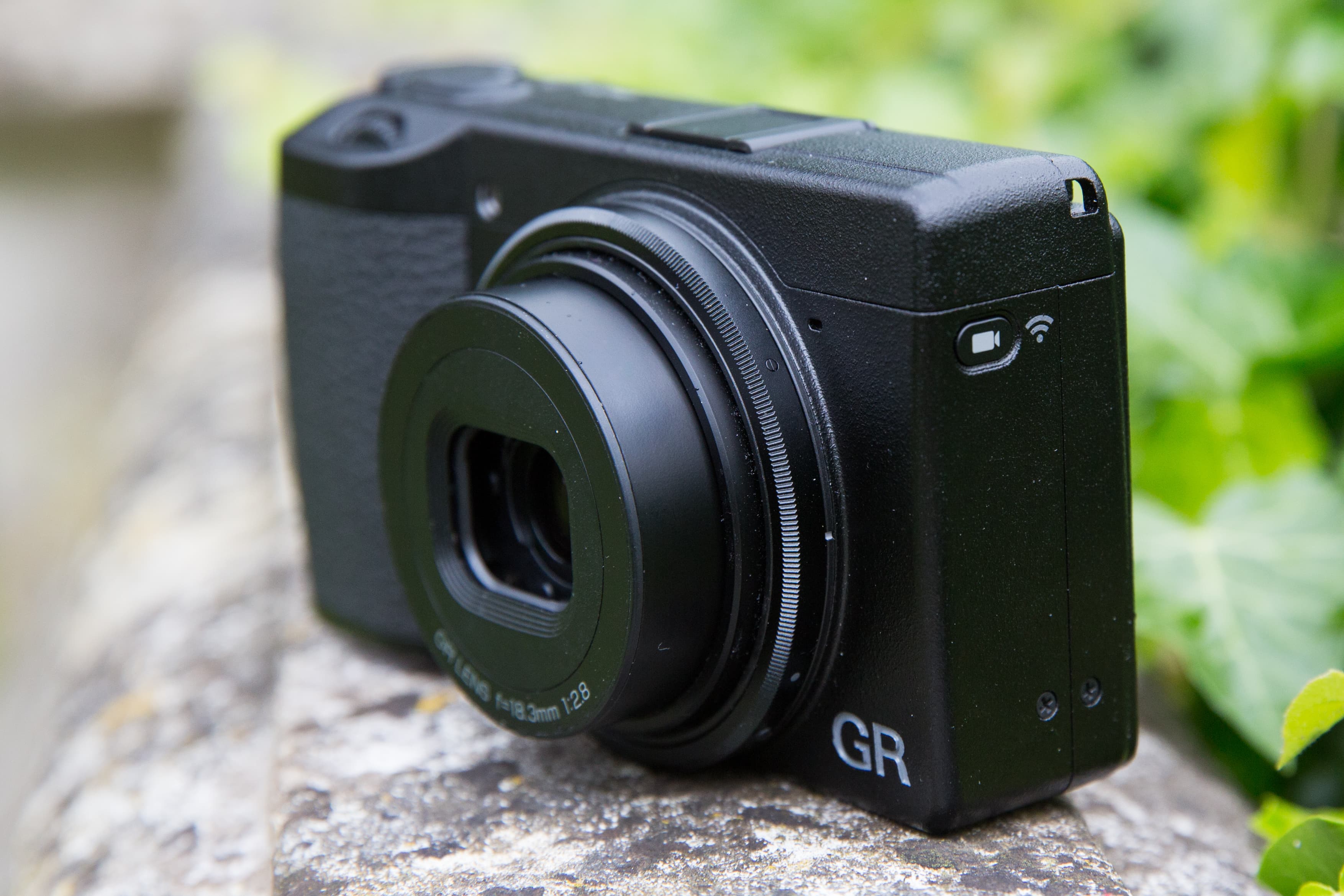 Ricoh Launches GR III Compact Camera with APS-C Sensor & Pro Features  (Hands-On Photos & Test Shots)