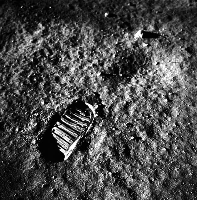 NASA first footprint on moon