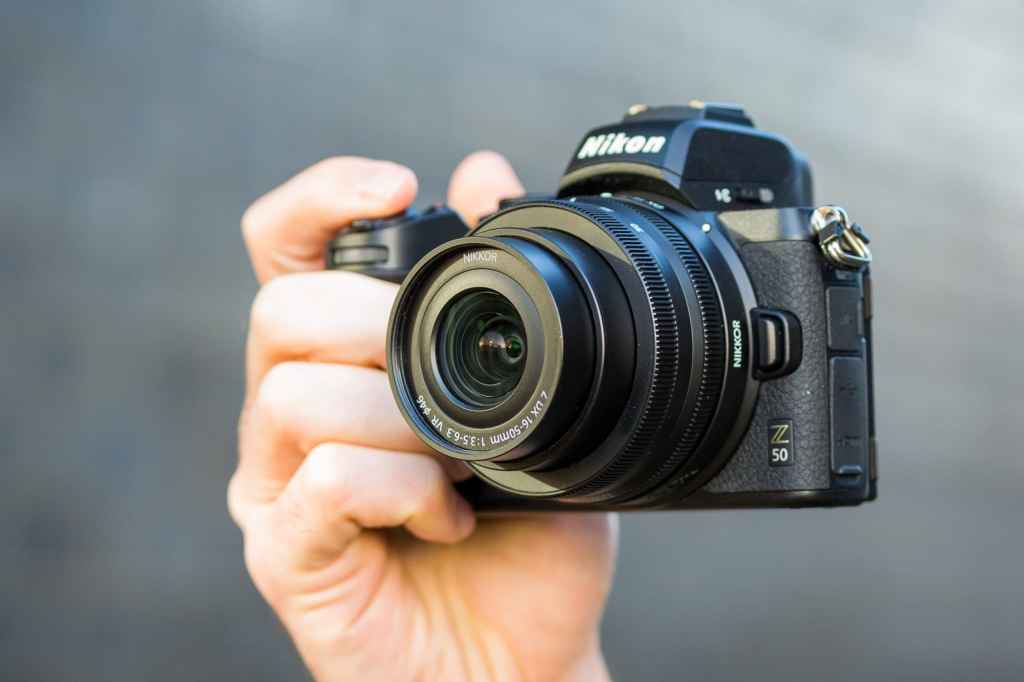 Great Black Friday mirrorless camera and lens deal – but hurry up!