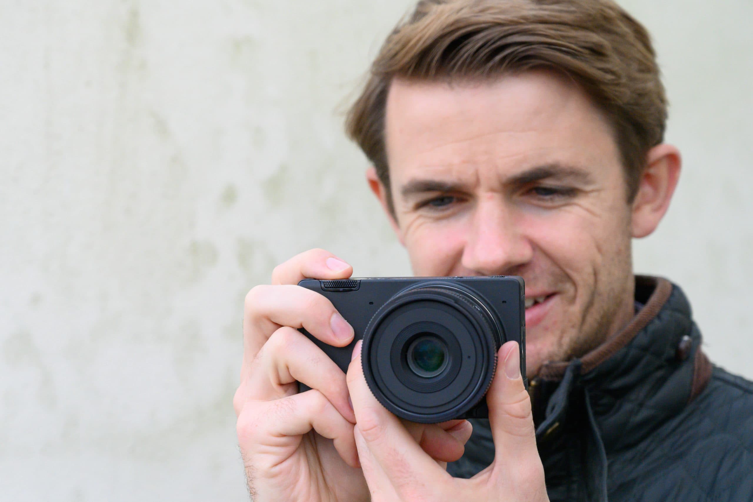 The Best Vlogging Cameras of 2019: Panasonic, Nikon, Sony, and Canon