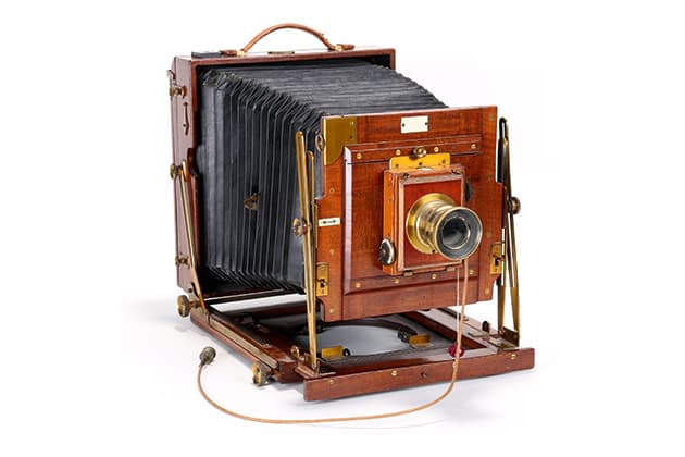 first camera ever made