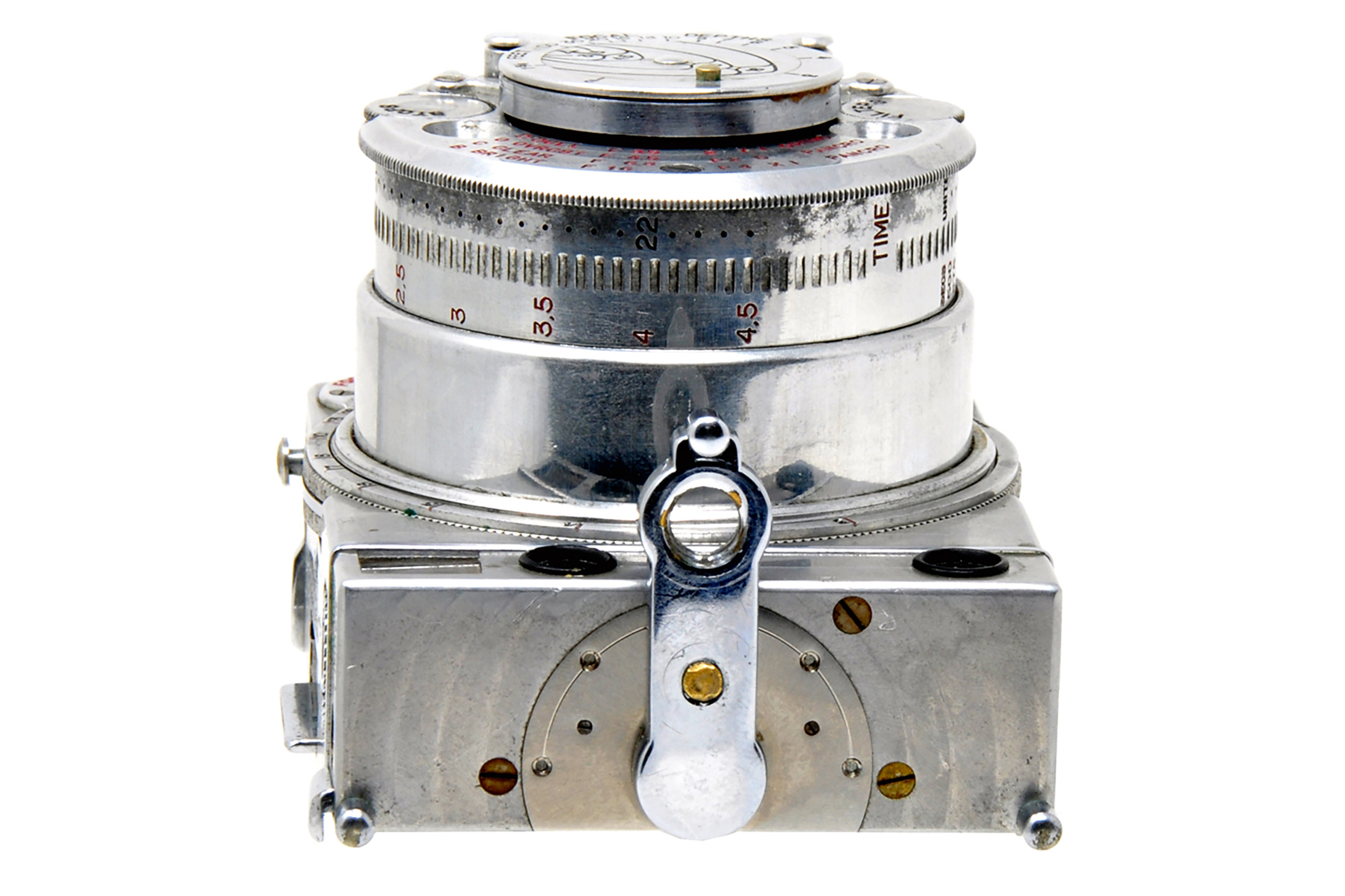 The lever that folds out from the base to attach the camera to a tripod for shooting panoramic and stereo pictures.
