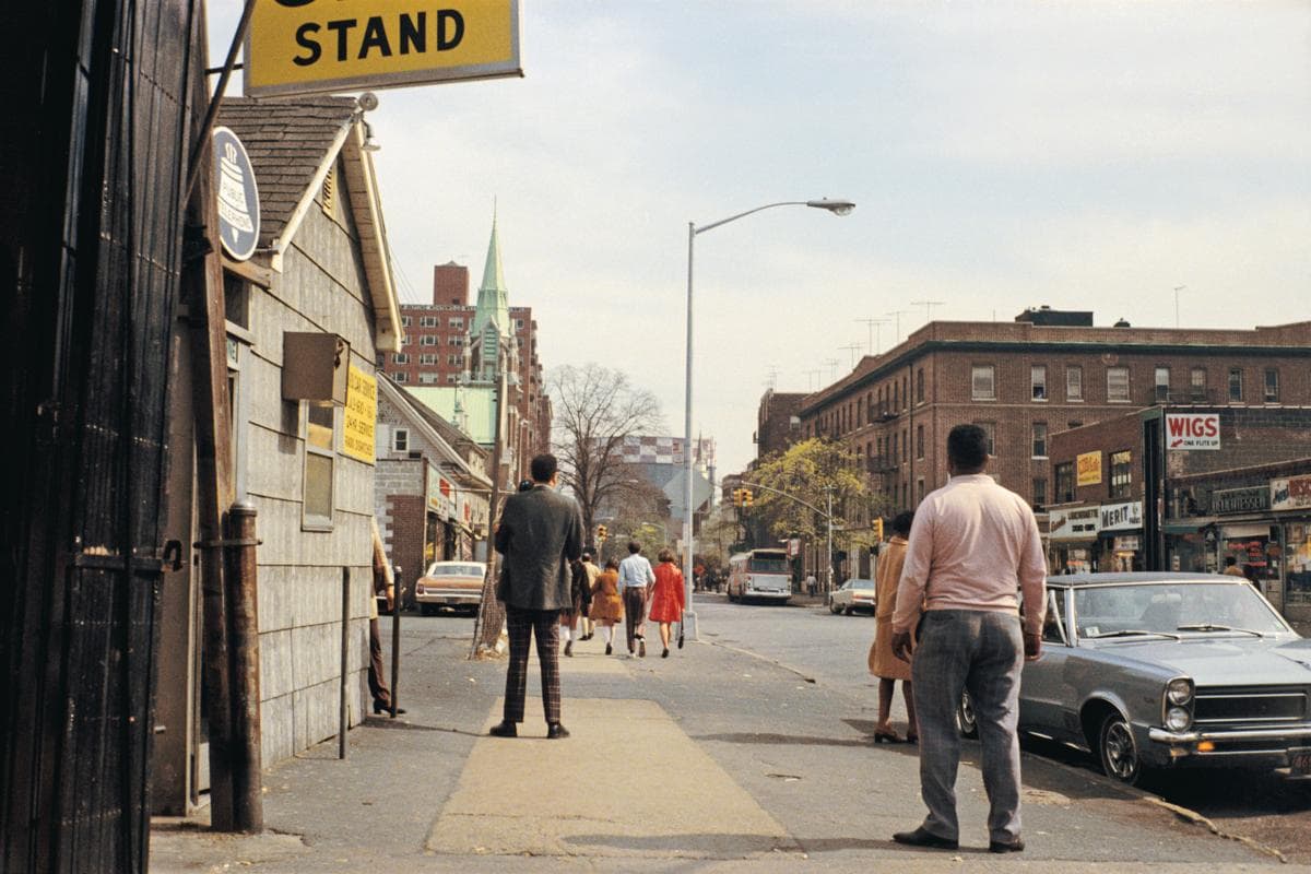 American Surfaces by Stephen Shore | Photography Book Review