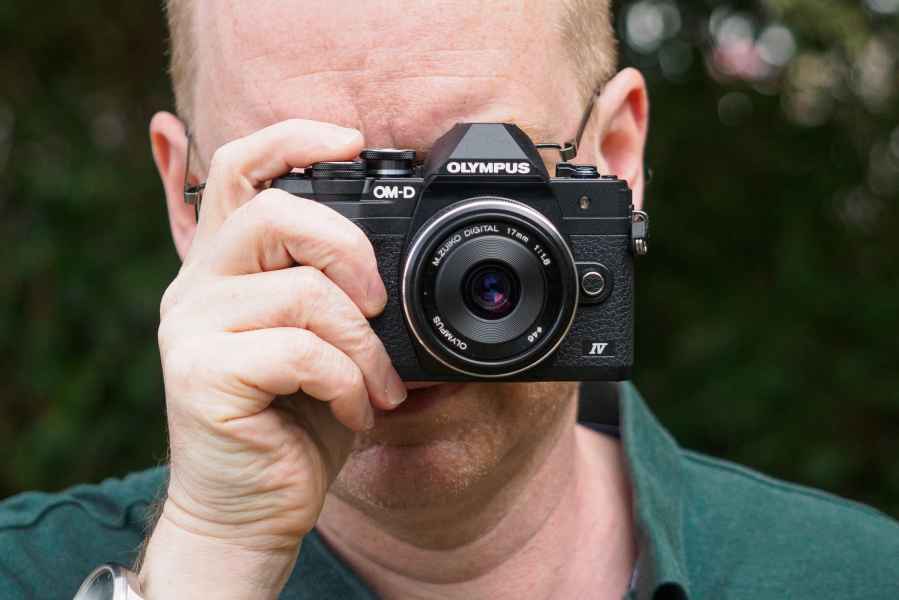 Olympus EM10 IV review