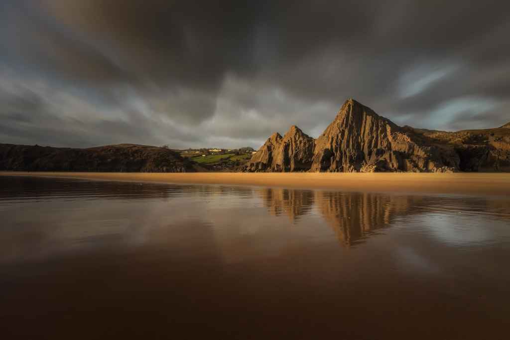 Best landscape photography locations in the Midlands and Wales Three Cliffs Bay