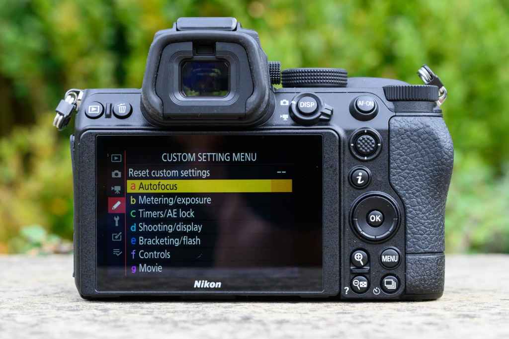 Nikon Z5 rear LCD