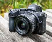 Nikon Z5 three quarters view