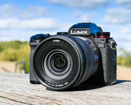 Panasonic Lumix S5 - Photo Michael Topham