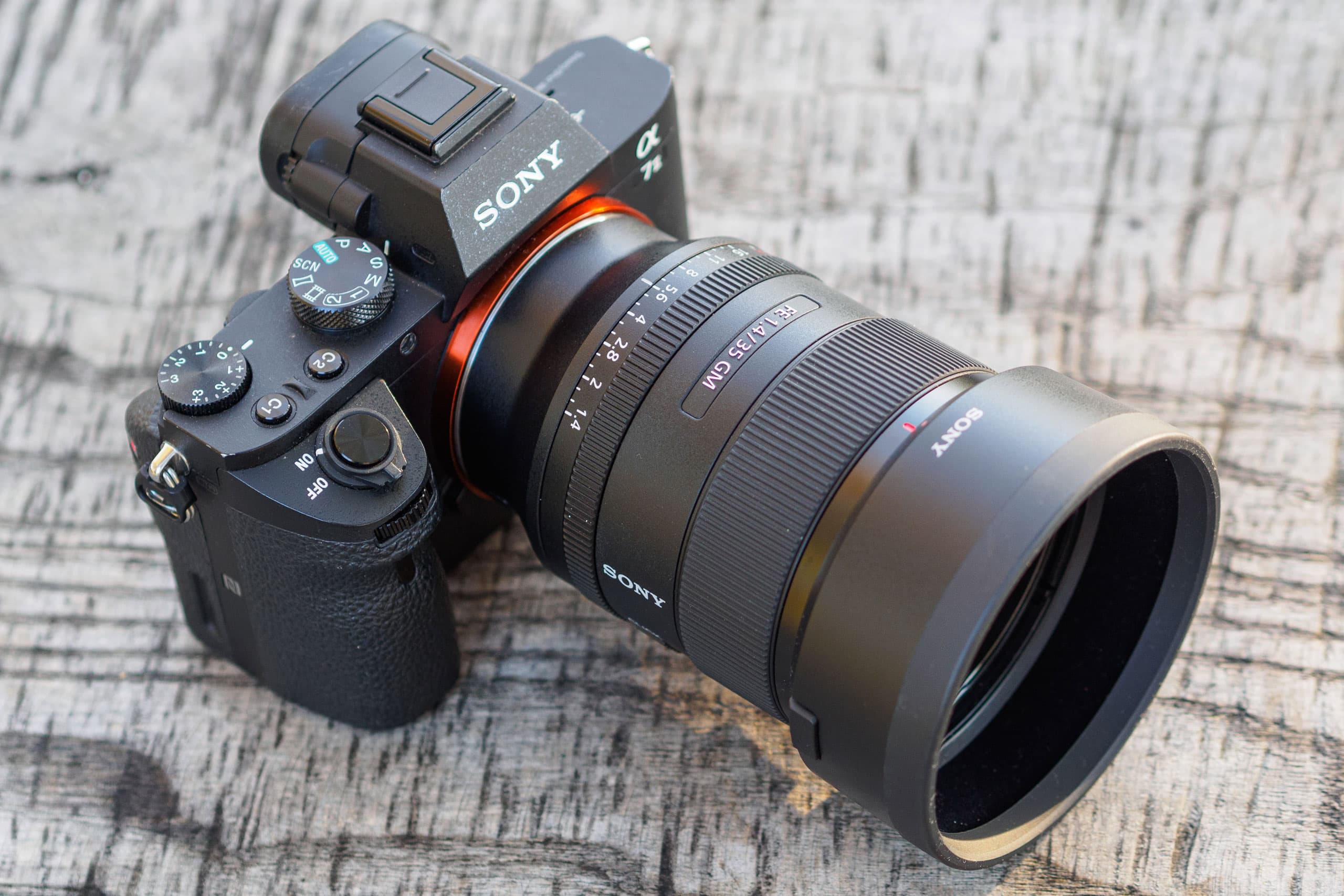 Lente Sony FE 35 mm F/1.4 GM – Profoto