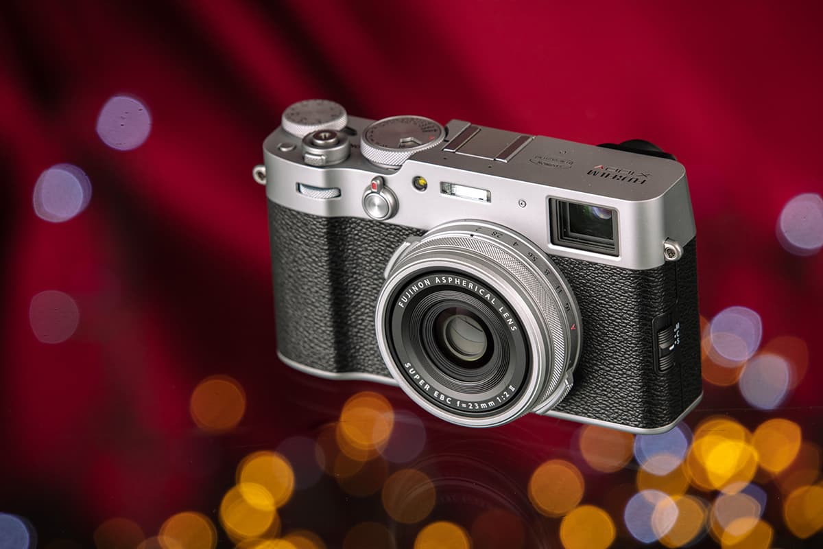 Fujifilm X100V APS-C Mirrorless Digital Camera with Fujinon 23mm F
