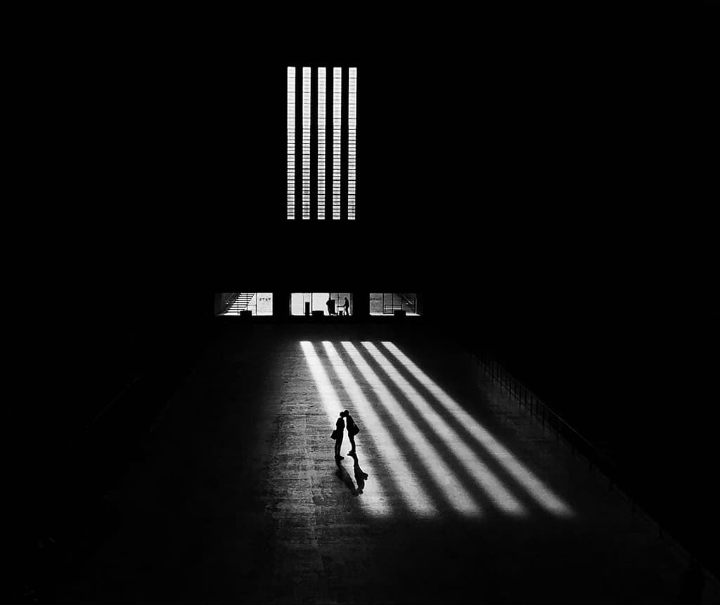 Black and white Tate Modern turbine hall 
