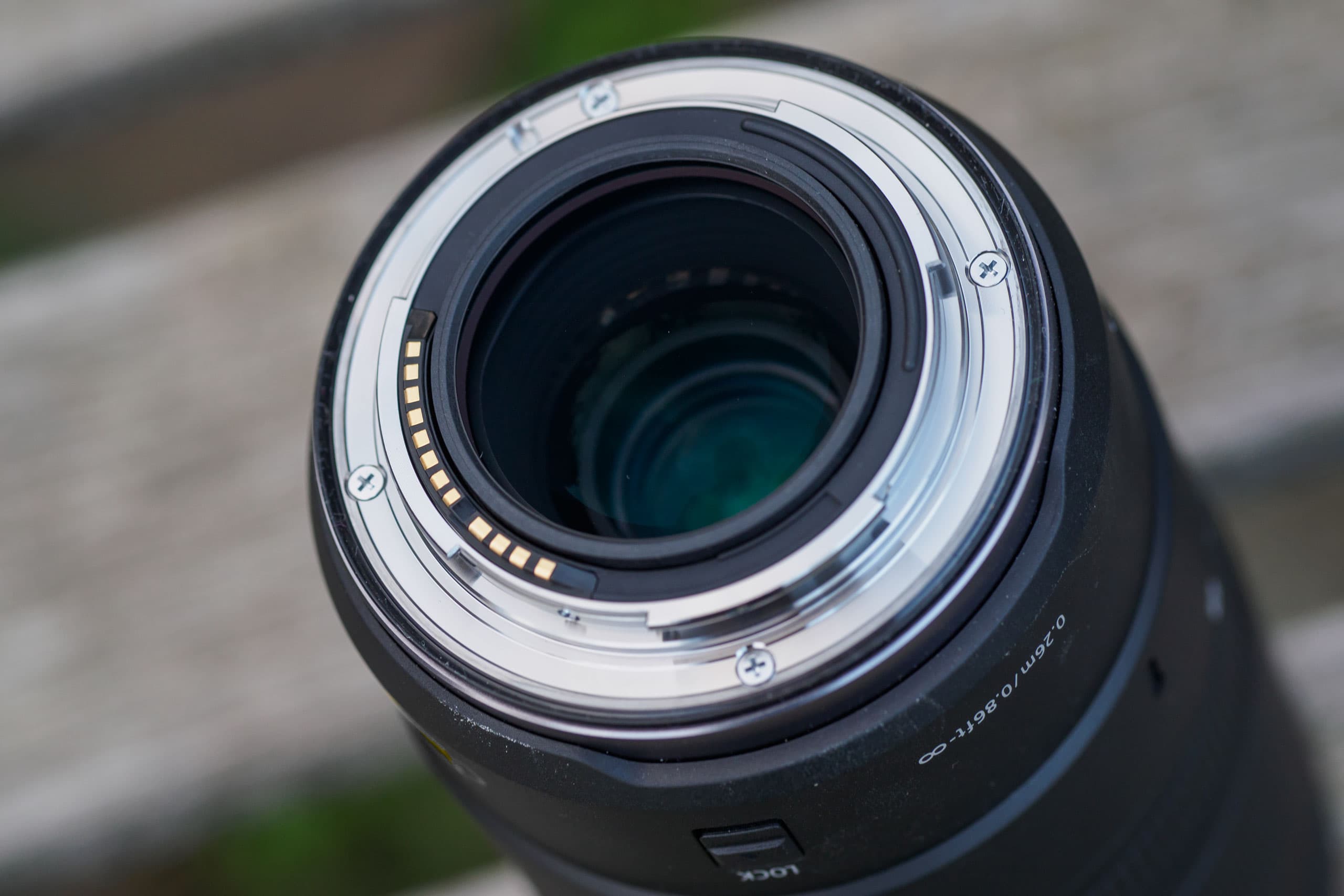 Canon RF 100mm F2.8L Macro lens mount