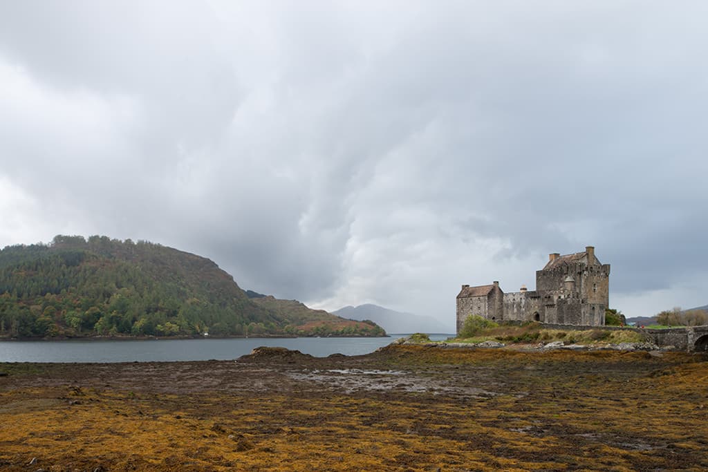Eilean Donan Castle, before photo. without graduated filter adjustments, contrast and clarity