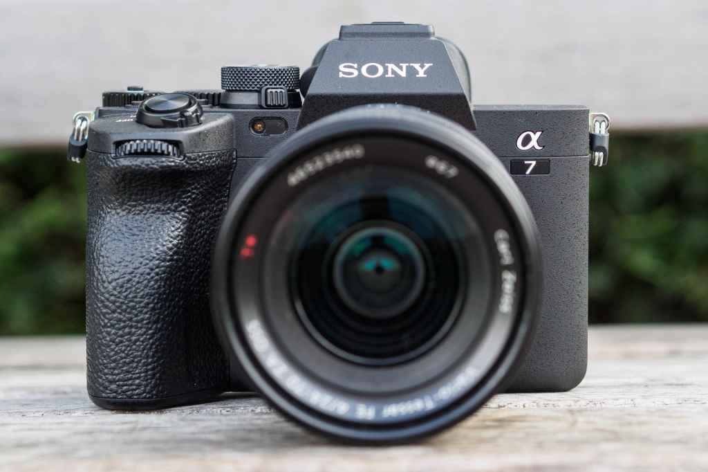 Save a stack on Sony’s five-star, full-frame camera, with lens