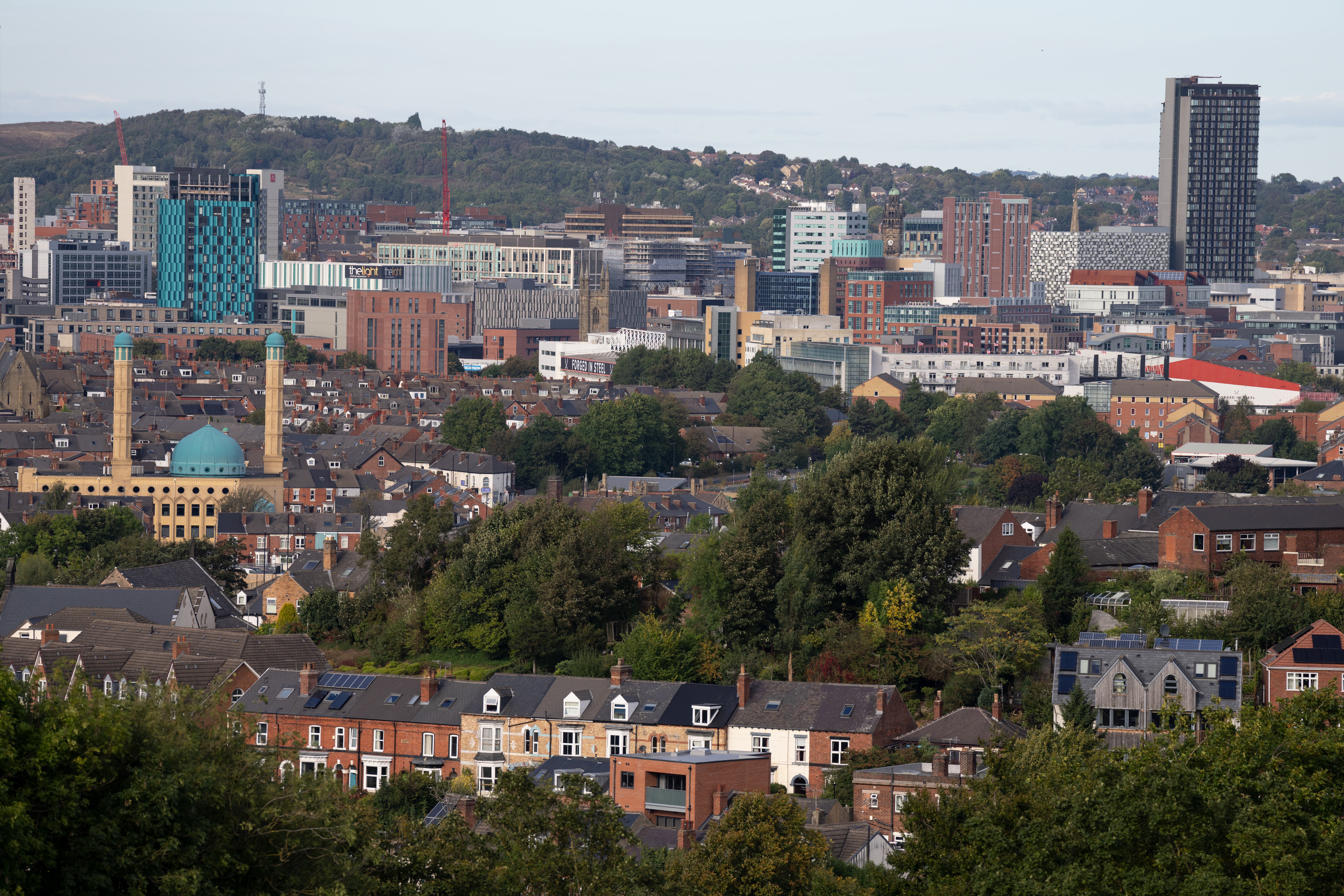 Sheffield from Meersbrook Park, 1/640s, f/5, ISO100, Sony 70-200mm at 200mm, with Sony A1, ACR